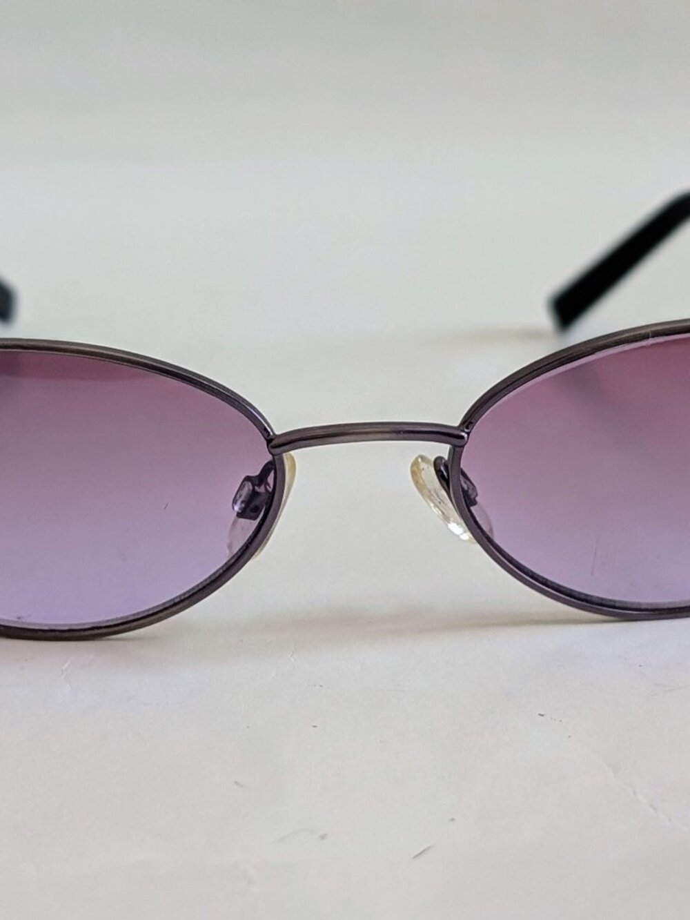 NWT Vintage 90's Large Oval Metal Sport Sunglasses (L. Pink)